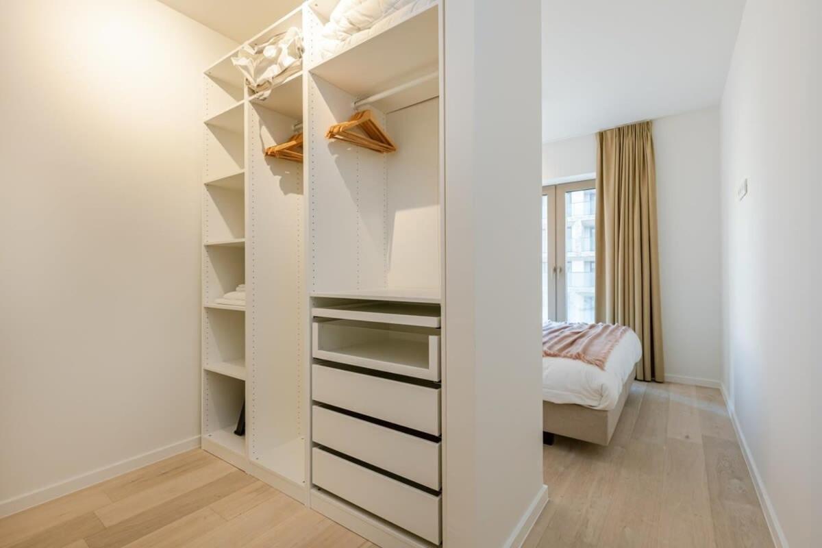 Huswell - Apartment With Terrace Close To The Sea ออสเทนด์ ภายนอก รูปภาพ