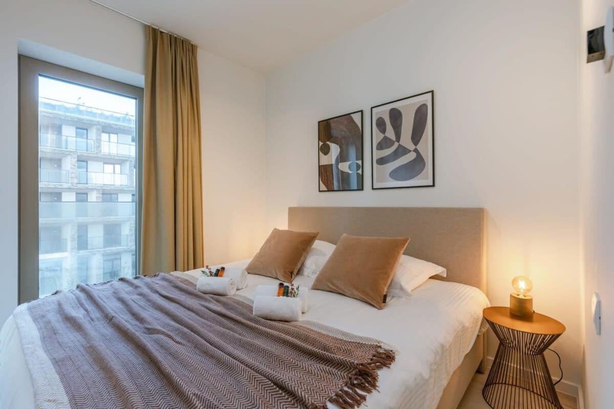 Huswell - Apartment With Terrace Close To The Sea ออสเทนด์ ภายนอก รูปภาพ