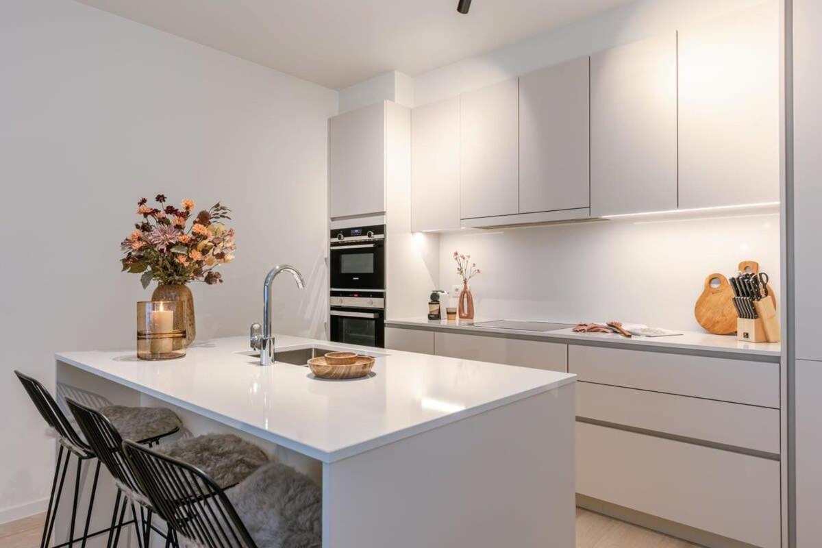 Huswell - Apartment With Terrace Close To The Sea ออสเทนด์ ภายนอก รูปภาพ