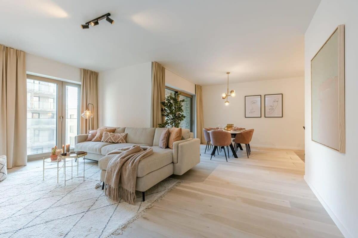 Huswell - Apartment With Terrace Close To The Sea ออสเทนด์ ภายนอก รูปภาพ
